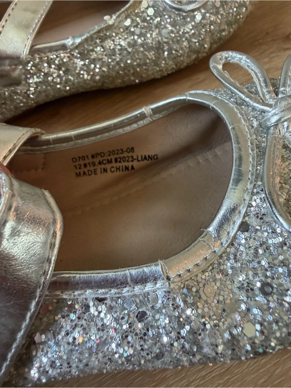 Sparkle Silver Girls' Mary Jane Dress Shoes
